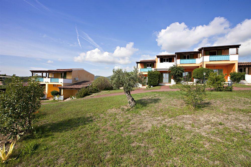 Club Hotel Baia Aranzos Golfo Aranci Extérieur photo