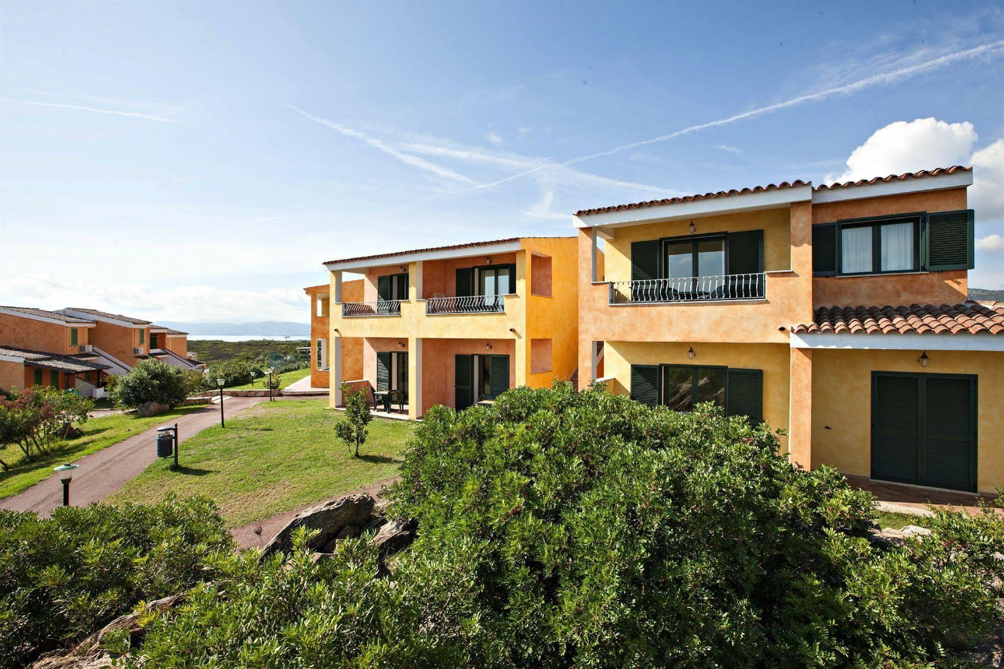 Club Hotel Baia Aranzos Golfo Aranci Extérieur photo